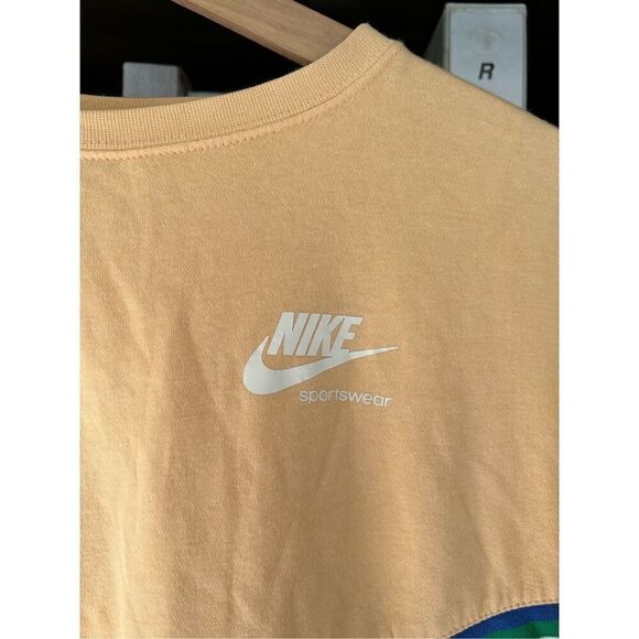 Nike Women’s Peach Orange Striped Heritage Pullover Sweatshirt Size XS - Picture 6 of 9